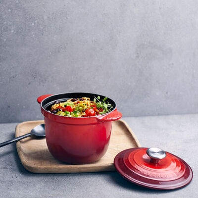 Traditional Round Rice Pot